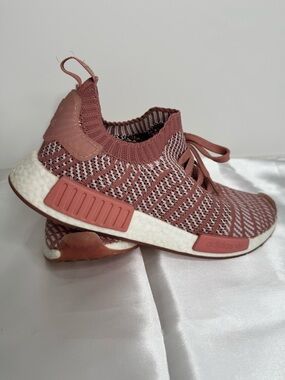 Adidas NMD_R1 Women’s Sneakers – Size 9 ✨